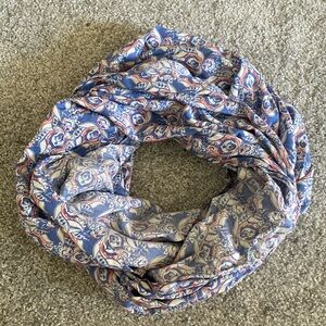 North Face infinity scarf